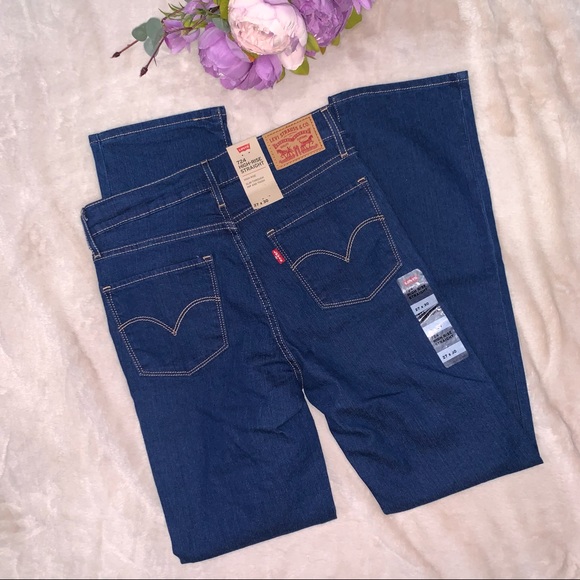 SEE NEW LISTING - NWT Levis 724 High-Rise Straight Jeans 27x30 - Picture 9 of 11